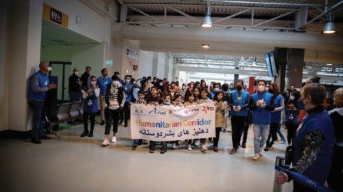 Grazie ai corridoi umanitari giunti in Italia oltre 150 afghani in fuga dalle violenze QUO-270 Grazie ai corridoi umanitari giunti in Italia oltre 150 afghani in fuga dalle violenze QUO-270