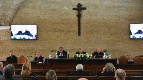  In Vaticano l’incontro  degli ambasciatori accreditati   QUO-272