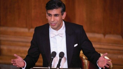 epa10335526 British Prime Minister Rishi Sunak speaks at the Lord Mayor's Banquet in London, ...