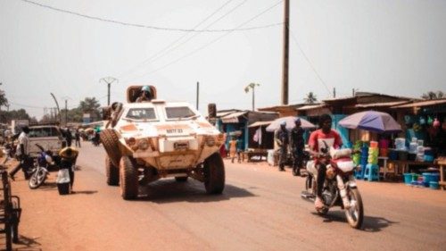 In Centrafrica aereo bombarda campo militare nel nord QUO-273 In Centrafrica aereo bombarda campo militare nel nord QUO-273