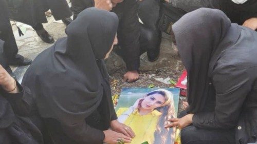  In Iran torturata a morte la dottoressa  che curava i manifestanti feriti   QUO-289
