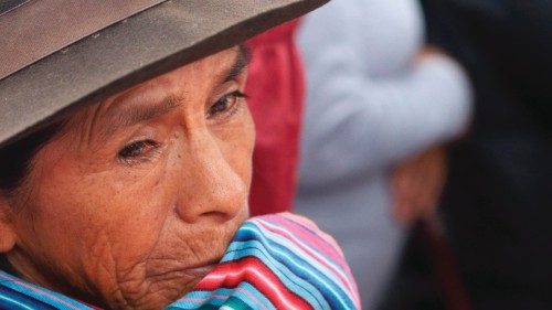 epa10371138 Relatives and friends attend the funerals of the demonstrators killed in Ayacucho, Peru, ...