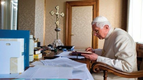 epa10383538 (FILE) - A handout picture released by the newspaper of the Holy See 'Osservatore ...