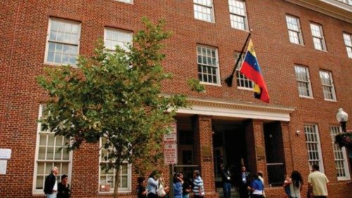  Chiude l’ambasciata venezuelana negli Stati Uniti  QUO-005
