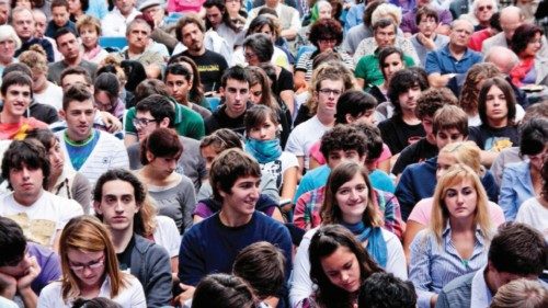 Investire nelle persone e nel futuro QUO-011 Investire nelle persone e nel futuro QUO-011