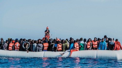 Sos di Alarm Phone per 43 migranti in pericolo QUO-016 Sos di Alarm Phone per 43 migranti in pericolo QUO-016