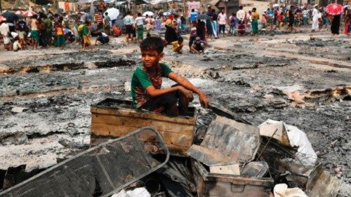  Ong accusa di  genocidio i militari del Myanmar   QUO-019