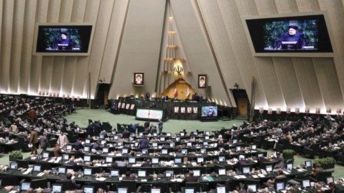 epa10422258 Iranian President Ebrahim Raisi speaks during a parliament session in Tehran, Iran, 22 ...