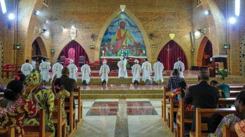 A Mass is celebrated at the Notre Dame du Congo Cathedral in Kinshasa on January 22, 2023. - In DR ...