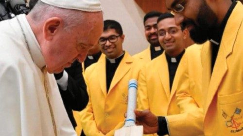  Athletica Vaticana apre al cricket giocando per la pace  QUO-023