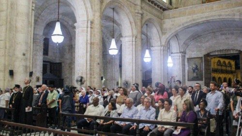Il cardinale Stella a Cuba nel venticinquesimo anniversario della visita di Papa Wojtyła ... Il cardinale Stella a Cuba nel venticinquesimo anniversario della visita di Papa Wojtyła ...