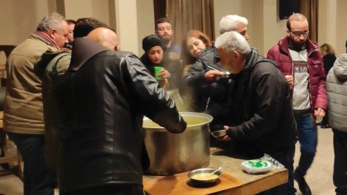 «Ci siamo tutti, ed è già un miracolo» QUO-031 «Ci siamo tutti, ed è già un miracolo» QUO-031