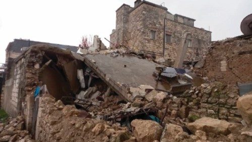 Una tragedia che si somma a quella della guerra QUO-032 Una tragedia che si somma a quella della guerra QUO-032