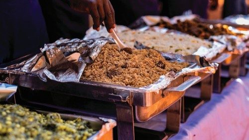  Tradizione culinaria  e sostenibilità africana   QUO-040