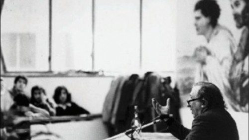 «Il senso religioso» dalla viva voce di don Giussani QUO-043 «Il senso religioso» dalla viva voce di don Giussani QUO-043