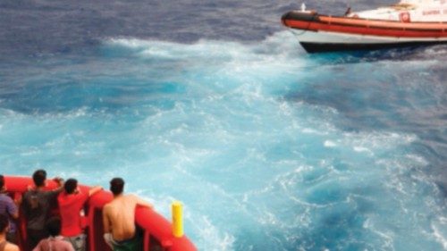  Soccorsi  211 migranti   a largo di  Lampedusa  QUO-052