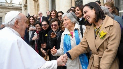  Donne costruttrici di una società più umana  QUO-056