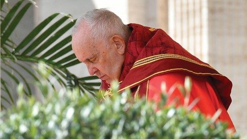 Occhi e cuore per i cristi abbandonati di oggi QUO-078 Occhi e cuore per i cristi abbandonati di oggi QUO-078