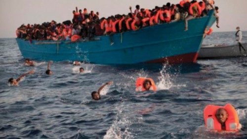  Quegli sbarchi disperati a Lampedusa e Malta   QUO-087