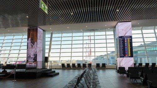  L’aeroporto di Fiumicino aumenta l’accoglienza   QUO-088