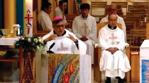  Il vescovo di Hong Kong:  un viaggio nel segno dell’unità  QUO-093