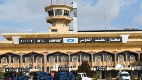  L’aeroporto di Aleppo chiuso dopo un raid aereo israeliano  QUO-101