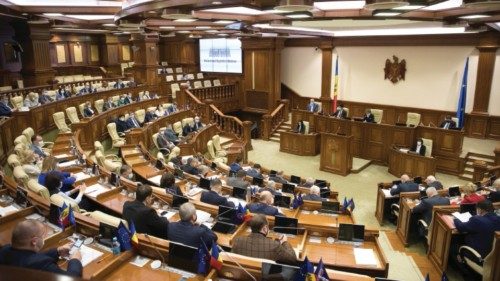  In Moldova prorogato lo stato di emergenza  QUO-122
