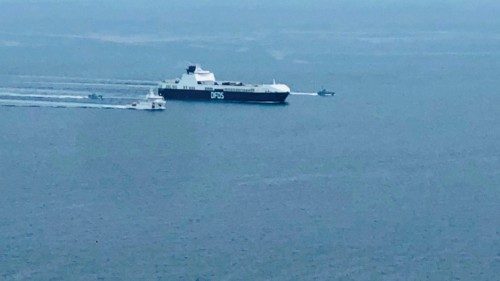 The Turkish merchant ship Galata Seaways in the waters off Capri, near Naples, Italy, 09 June 2023. ...