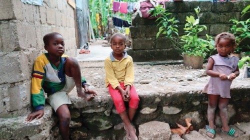  Allarme dell’Unicef  per i minori a rischio ad Haiti  QUO-139