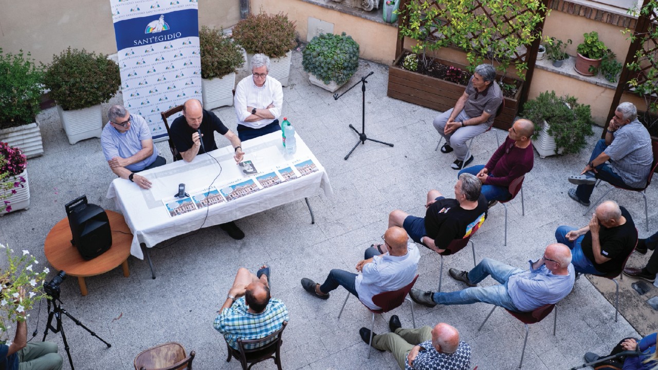  Un prete, un profeta un maestro e uno scrittore  che spezzava  il  pane dell’istruzione   ODS-013