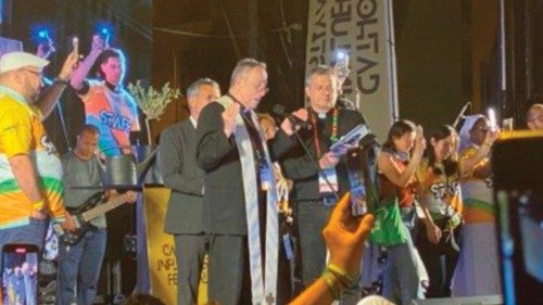 Il Vangelo che passa dai social QUO-180 Il Vangelo che passa dai social QUO-180