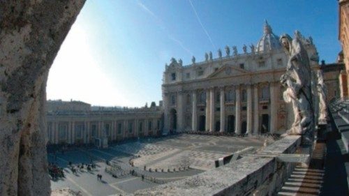 Nella trasparenza A servizio della missione della Chiesa QUO-185 Nella trasparenza A servizio della missione della Chiesa QUO-185