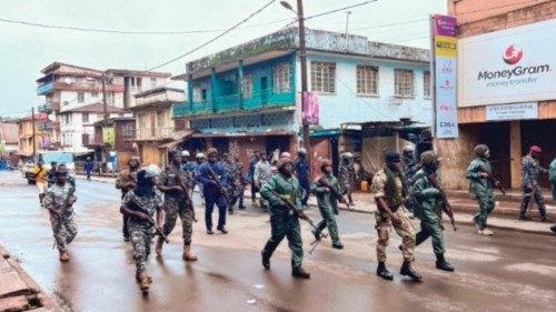  La Sierra Leone  in cerca di stabilità    QUO-189