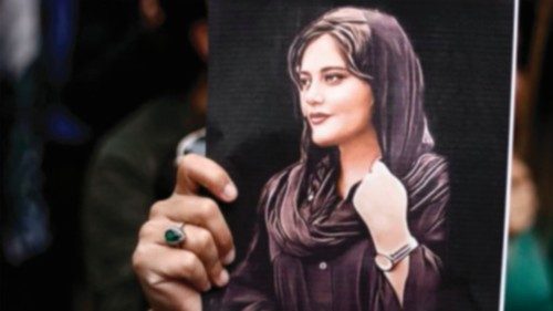  In Iran s’intensificano controlli e repressione  QUO-199