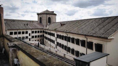 Il carcere di Regina Coeli è inadeguato QUO-207 Il carcere di Regina Coeli è inadeguato QUO-207