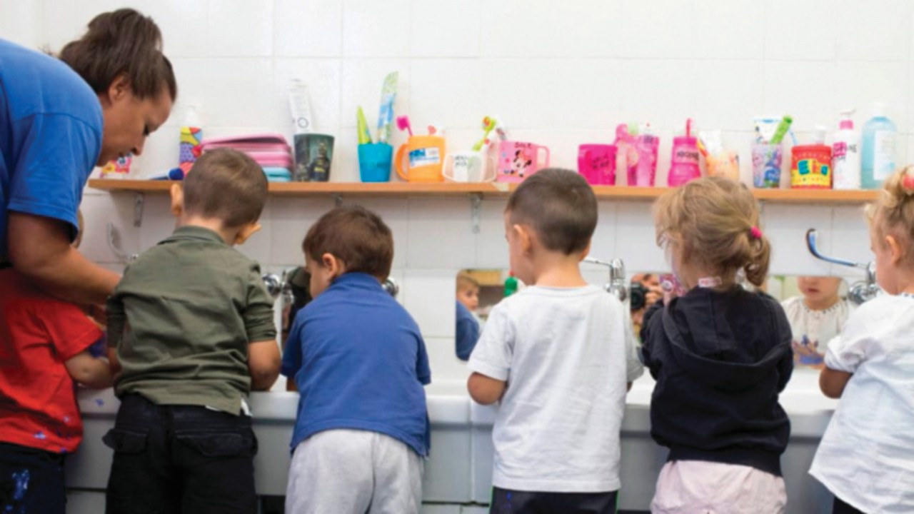  Intesa per il rafforzamento  del settore educativo e scolastico  QUO-213