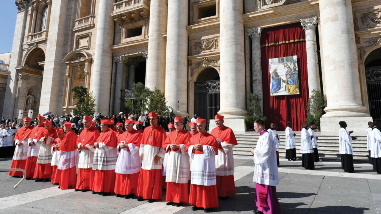  Immagine della sinfonicità e della sinodalità della Chiesa  QUO-225