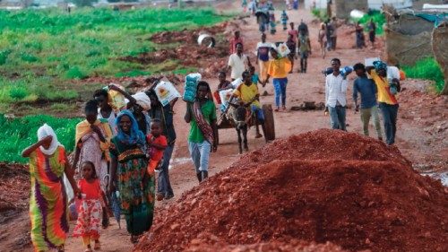  Sudan: un Paese in ginocchio  QUO-236