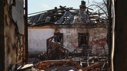 epa10915197 A damaged house in Velyka Novosilka, Donetsk region, Ukraine, 12 October 2023. Velyka ...