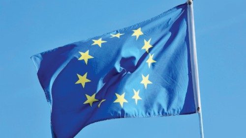  Ucraina: Bruxelles raccomanda l’apertura dei negoziati di adesione   QUO-256