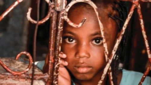  Istituito in Africa un Fondo per le vittime della tratta e dello schiavismo  QUO-267