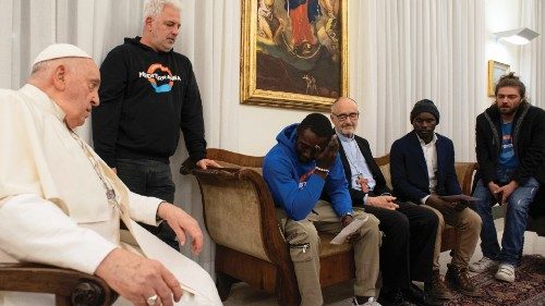  L’abbraccio a Pato  QUO-269