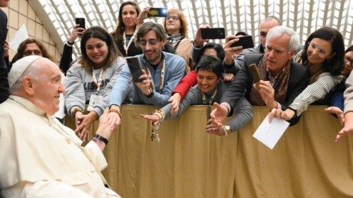 A Lisbona la gioia e la speranza della gente semplice QUO-275 A Lisbona la gioia e la speranza della gente semplice QUO-275
