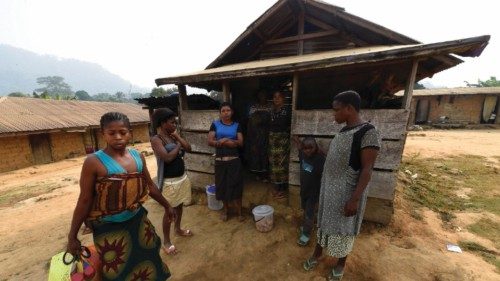 Nigeria: drone centra per errore un villaggio QUO-279 Nigeria: drone centra per errore un villaggio QUO-279