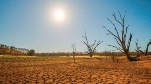 Si lavora a un (difficile) accordo sul taglio dei combustibili fossili QUO-280 Si lavora a un (difficile) accordo sul taglio dei combustibili fossili QUO-280