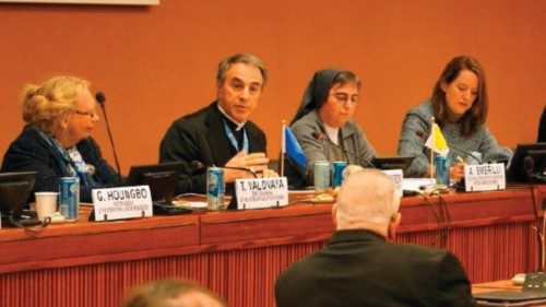 I diritti umani pietra angolare del mondo QUO-283 I diritti umani pietra angolare del mondo QUO-283