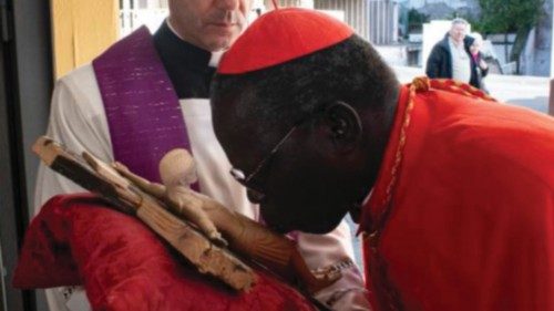  Il cardinale Stephen Ameyu Martin Mulla  ha preso possesso del titolo di Santa Gemma Galgani  ...