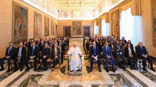 Al servizio della missione della Chiesa con lealtà e prudenza QUO-285 Al servizio della missione della Chiesa con lealtà e prudenza QUO-285