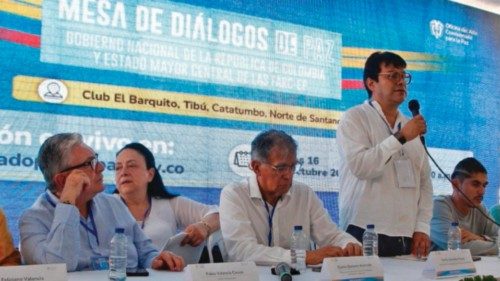  Colombia: vigilanza sulla tregua  tra governo e dissidenti delle Farc   QUO-287