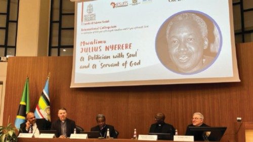  Julius Nyerere, “politico con l’anima” tra i fondatori dell’Africa moderna  QUO-288